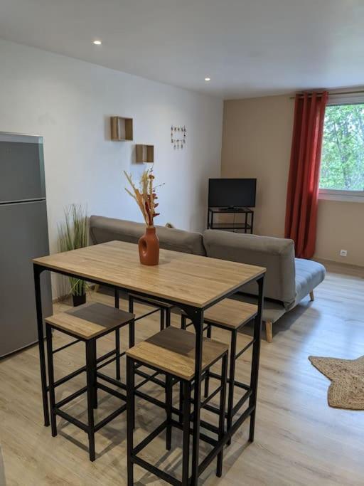 Appartement นาร์บอนน์ ภายนอก รูปภาพ